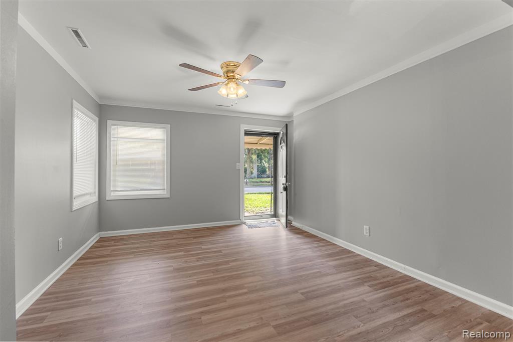 5228 Fletcher Street, Wayne, MI 48184 — Photo 7