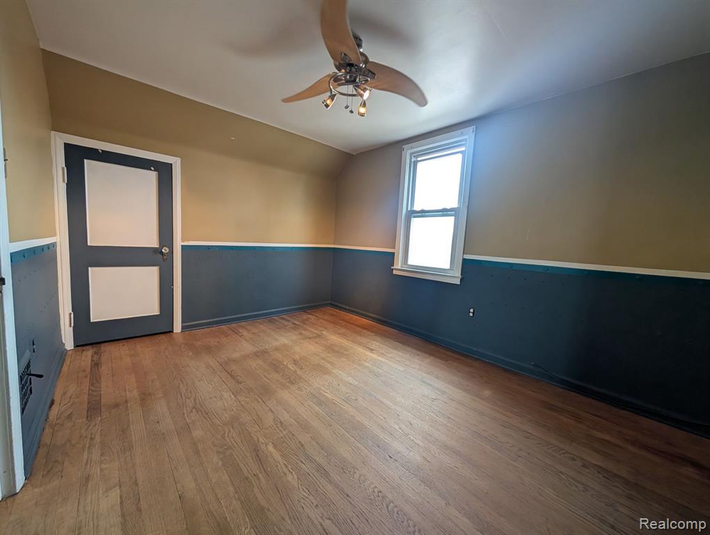 6652 Rockdale Street, Dearborn Heights, MI 48127 — Photo 16