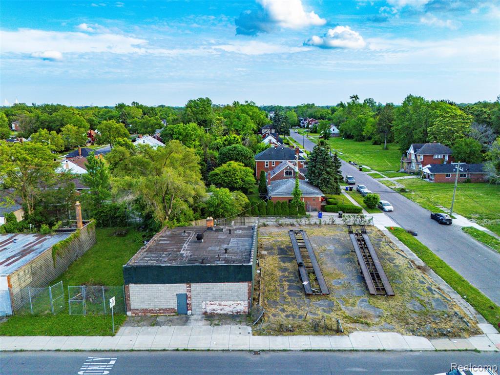 12735 W Chicago Street - Photo 3