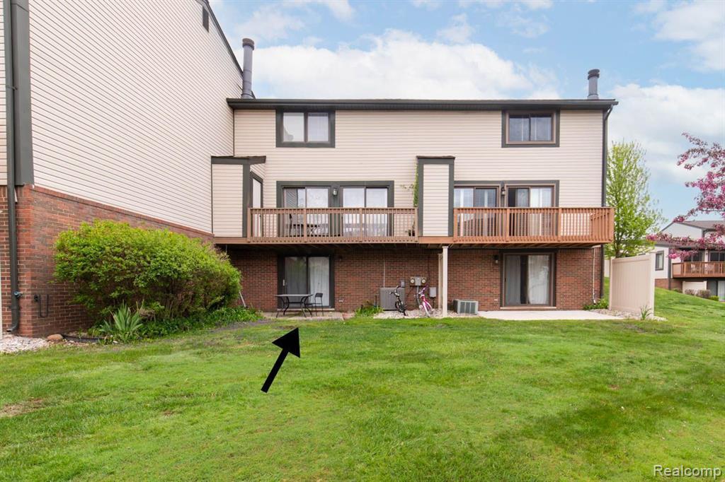 1146 CONCORD Court, Northville, MI 48167 — Photo 6