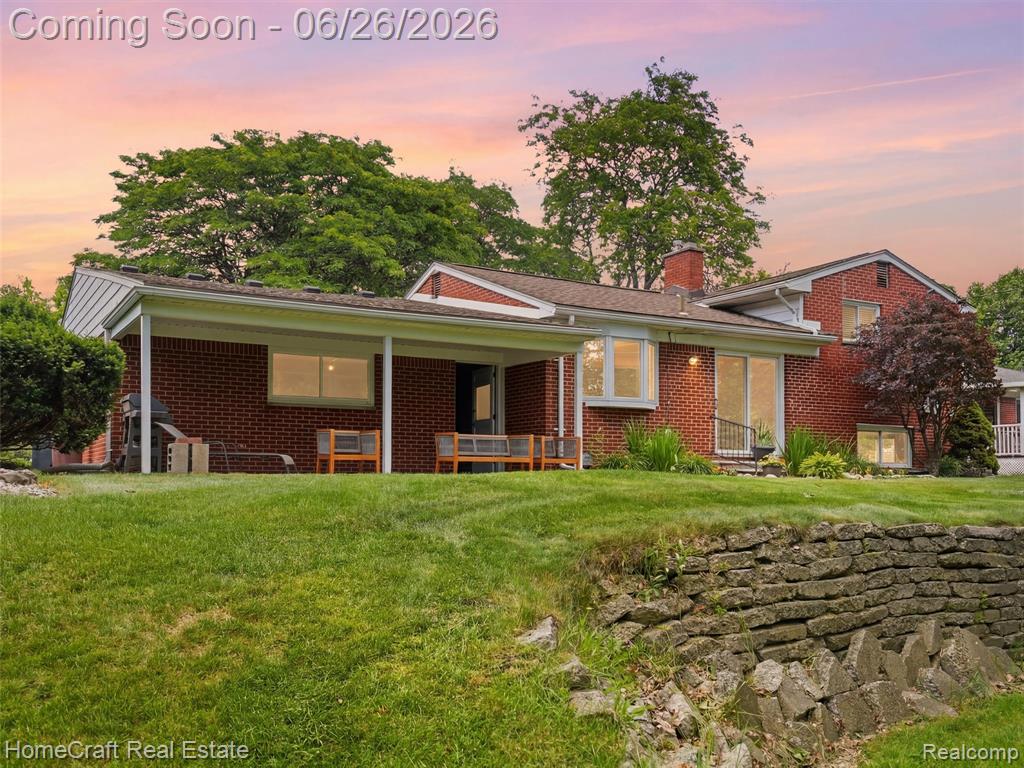 42047 CLEMONS Drive, Plymouth, MI 48170 — Photo 28