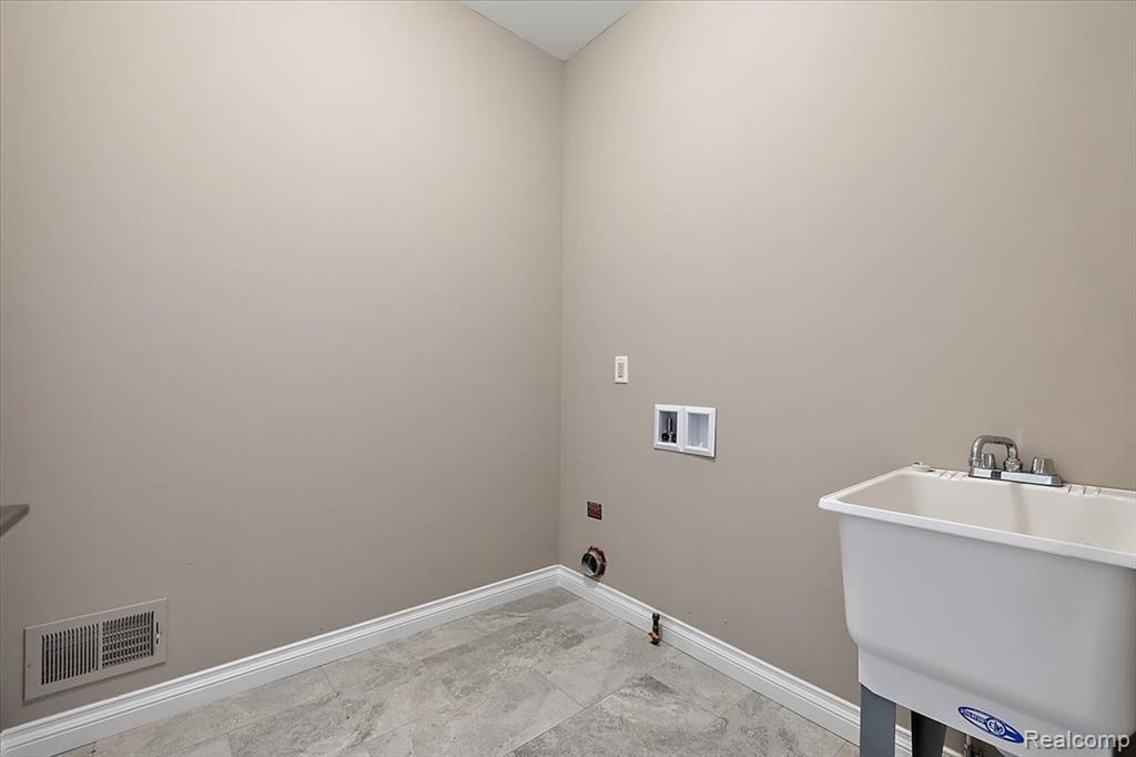 52953 Trailside Drive, 4, Chesterfield, MI 48047 — Photo 30