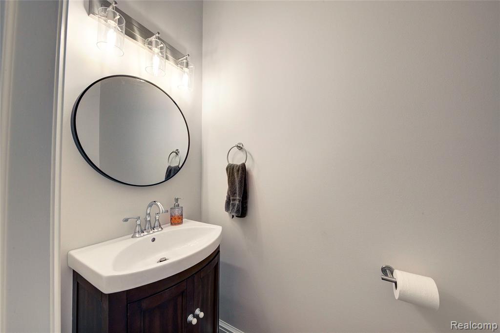 7862 Summer Breeze Trail, Howell, MI 48843 — Photo 24