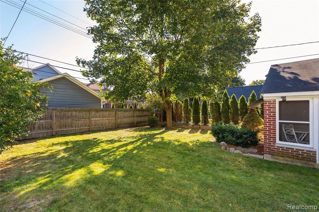 707 S Alexander Avenue, Royal Oak, MI 48067 — Photo 40