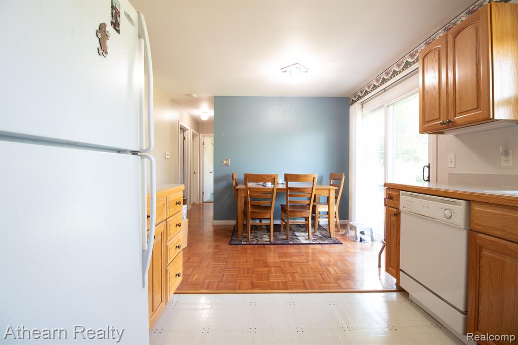 5309 COPLEY SQUARE Road, Grand Blanc, MI 48439 — Photo 19