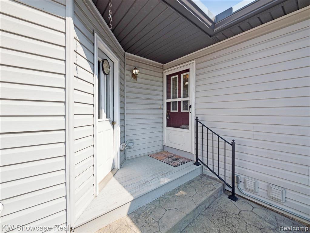 2933 E Telluride, Brighton, MI 48114 — Photo 4