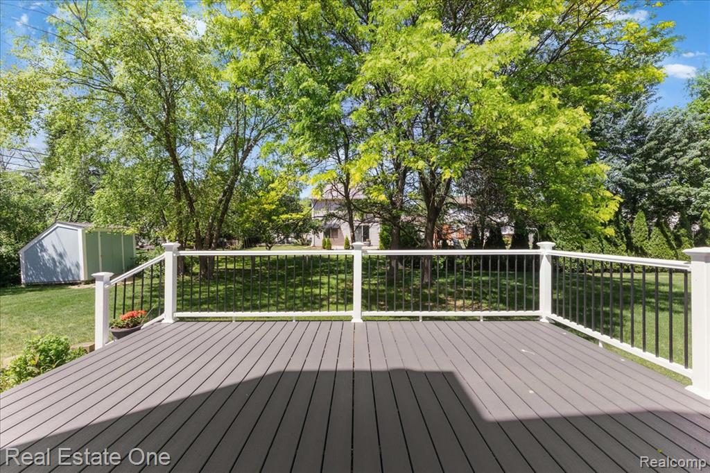 113 Algansee Drive, Troy, MI 48083 — Photo 29