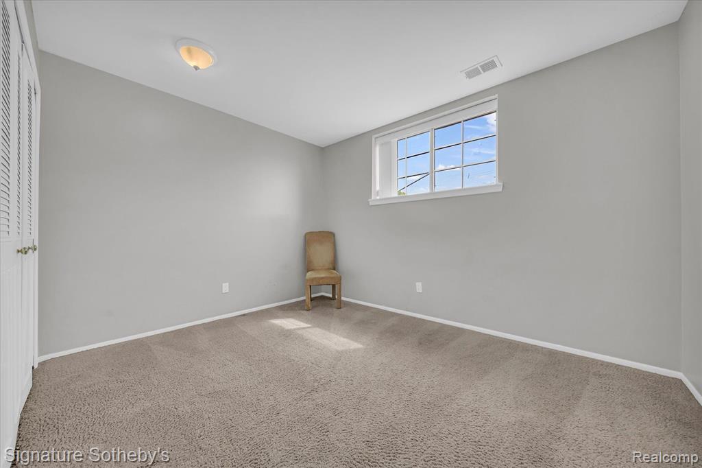8260 CRESTVIEW Drive, C1, Sterling Heights, MI 48312 — Photo 14