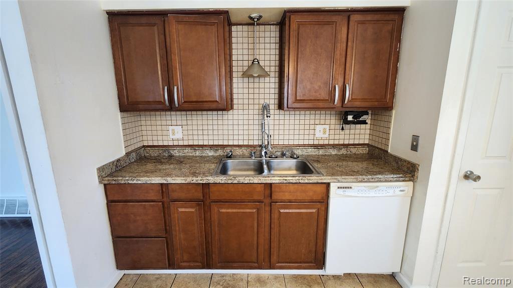 1591 Garfield Avenue, Lincoln Park, MI 48146 — Photo 4