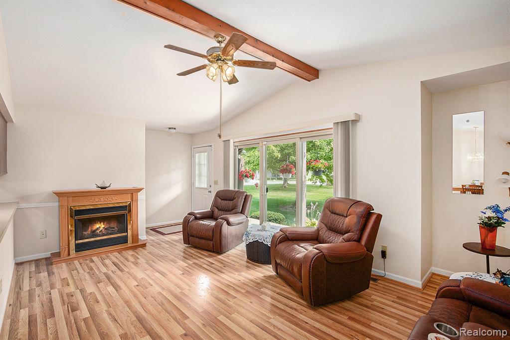 5045 Sandalwood Drive, Grand Blanc, MI 48439 — Photo 4