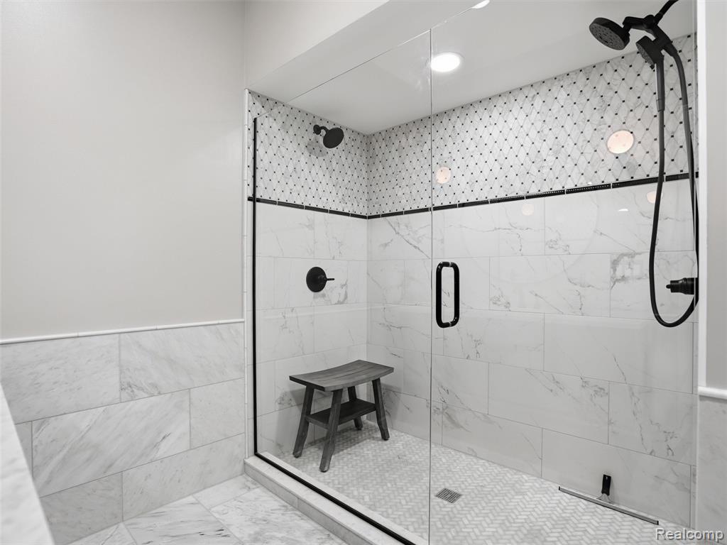 7475 Pinehurst Circle, Bloomfield Hills, MI 48301 — Photo 25