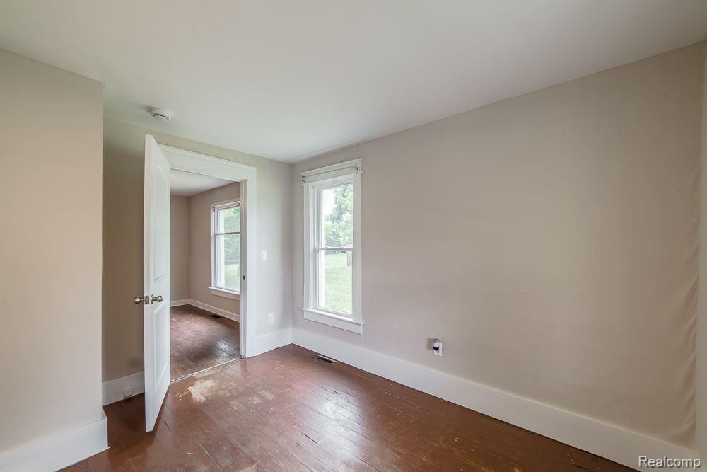 335 N CHURCH Street, Ortonville, MI 48462 — Photo 19