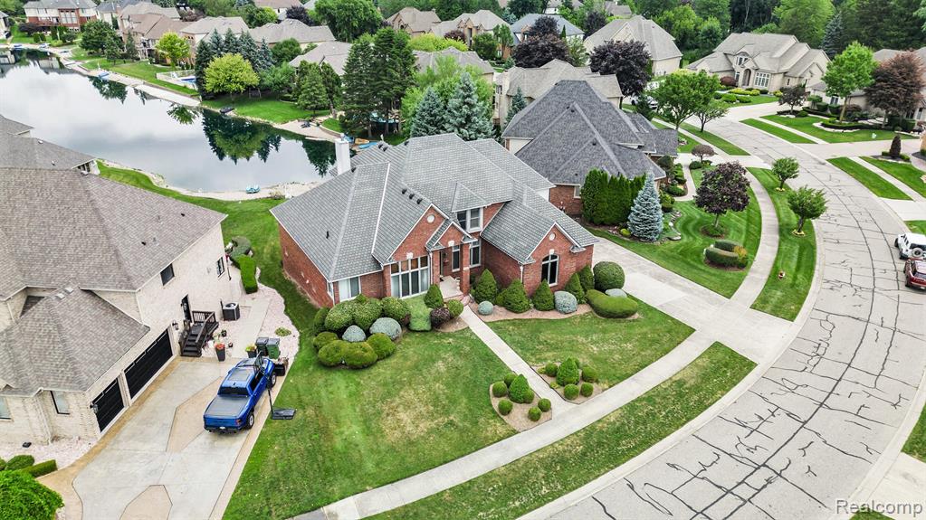 53527 Cherrywood Drive, Shelby Twp, MI 48315 — Photo 54