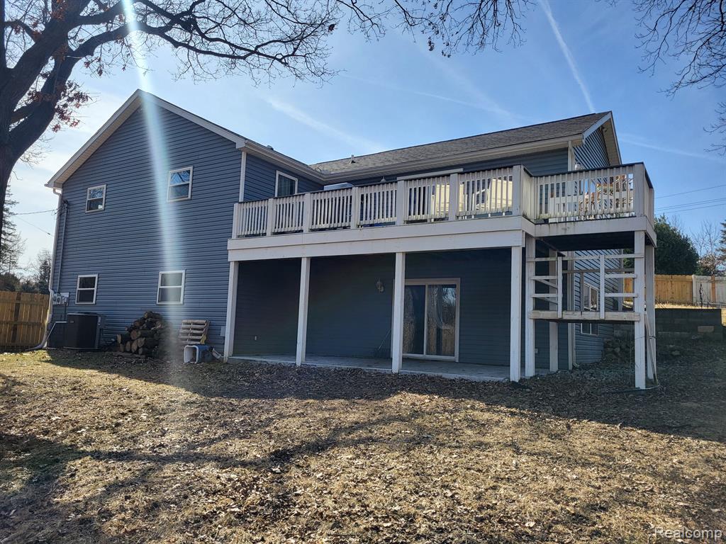 9611 WHITEWOOD Road, Pinckney, MI 48169 — Photo 35