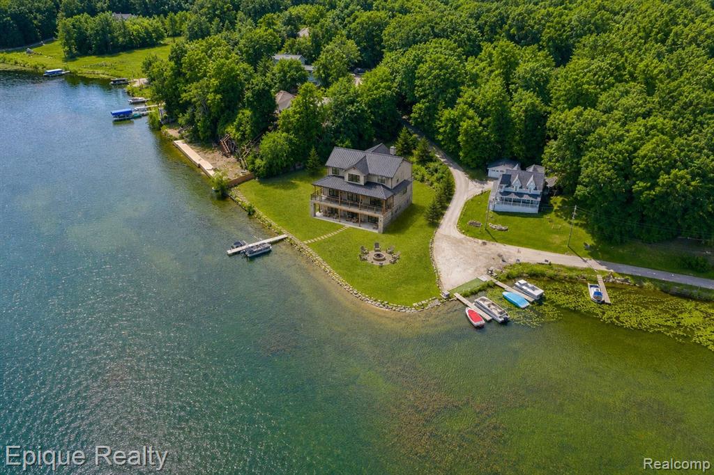 4058 Hunt Road, Lapeer, MI 48446 — Photo 9