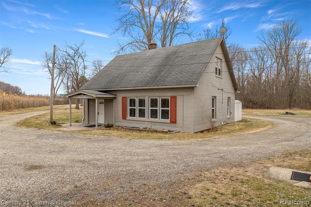 24915 Saint Paul Boulevard, Harrison Township, MI — Photo 2