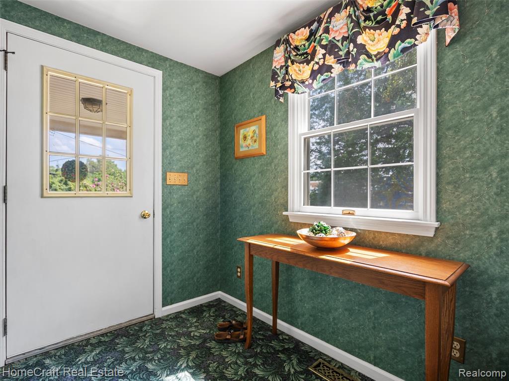 618 GRANT Street, Chelsea, MI 48118 — Photo 30