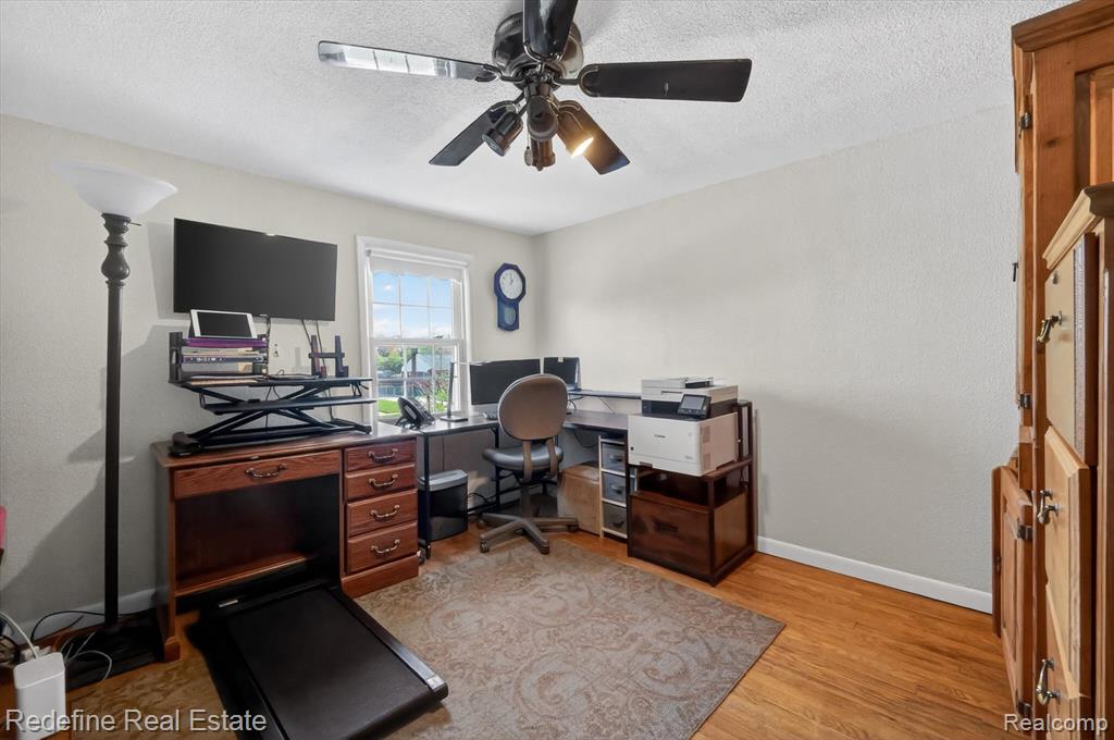 33124 Marquette Street, Garden City, MI — Photo 20