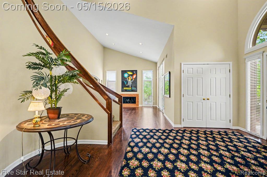 4689 Mirror Lake Drive, West Bloomfield, MI 48323 — Photo 8
