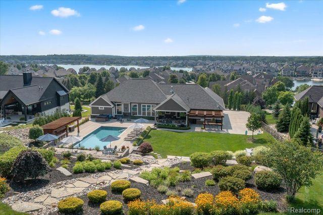 8431 STONEY CREEK Dr., South Lyon, MI 48178 — Photo 50