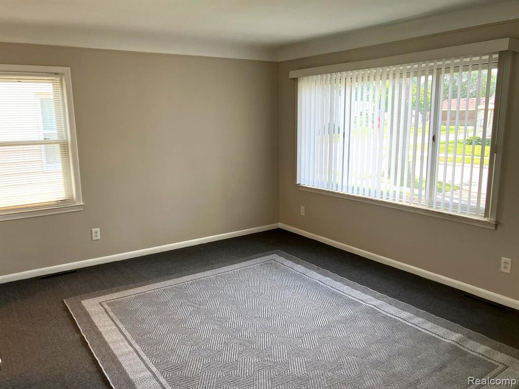 8131 THEISEN, Center Line, MI 48015 — Photo 10