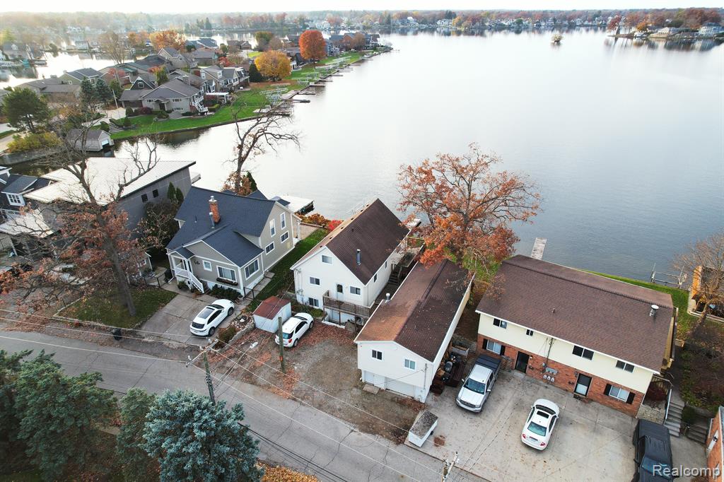 90 PARK ISLAND Drive, Lake Orion, MI 48362 — Photo 7