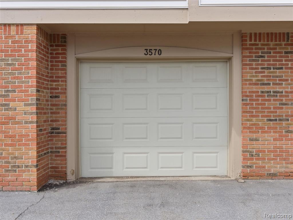 3570 Oakmonte Boulevard, Rochester, MI 48306 — Photo 18