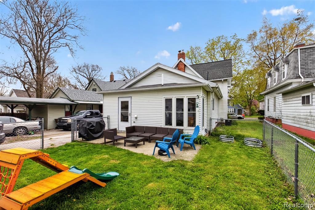 647 N Washington Street, Owosso, MI 48867 — Photo 31