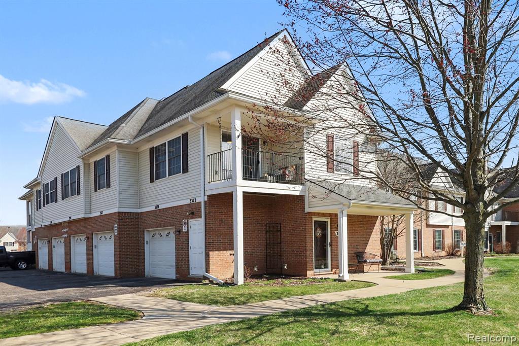 3379 Kneeland Circle, 108, Howell, MI 48843 — Photo 3