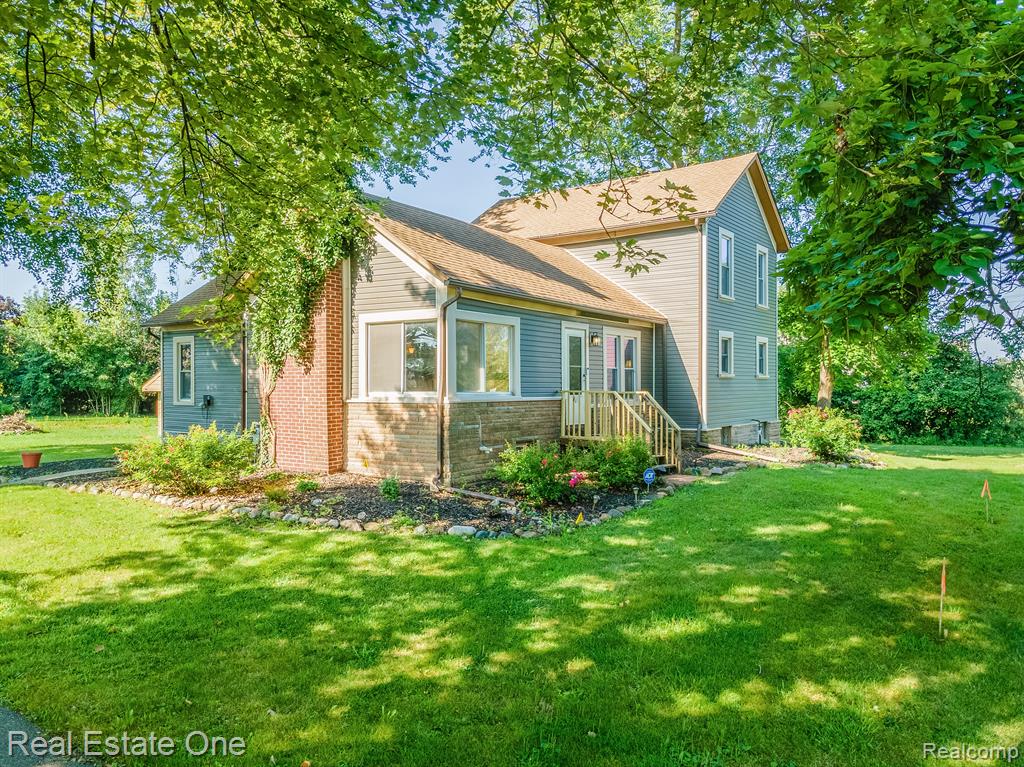 42759 CHERRY HILL Road, Canton, MI 48188 — Photo 9