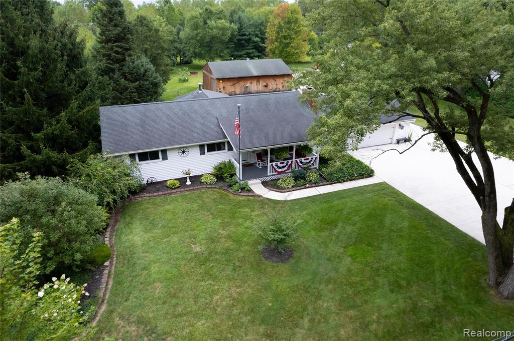 10784 Exeter Road, Carleton, MI 48117 — Photo 56