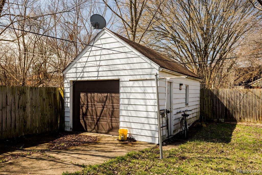 7551 RUTHERFORD Street, Detroit, MI 48228 — Photo 28