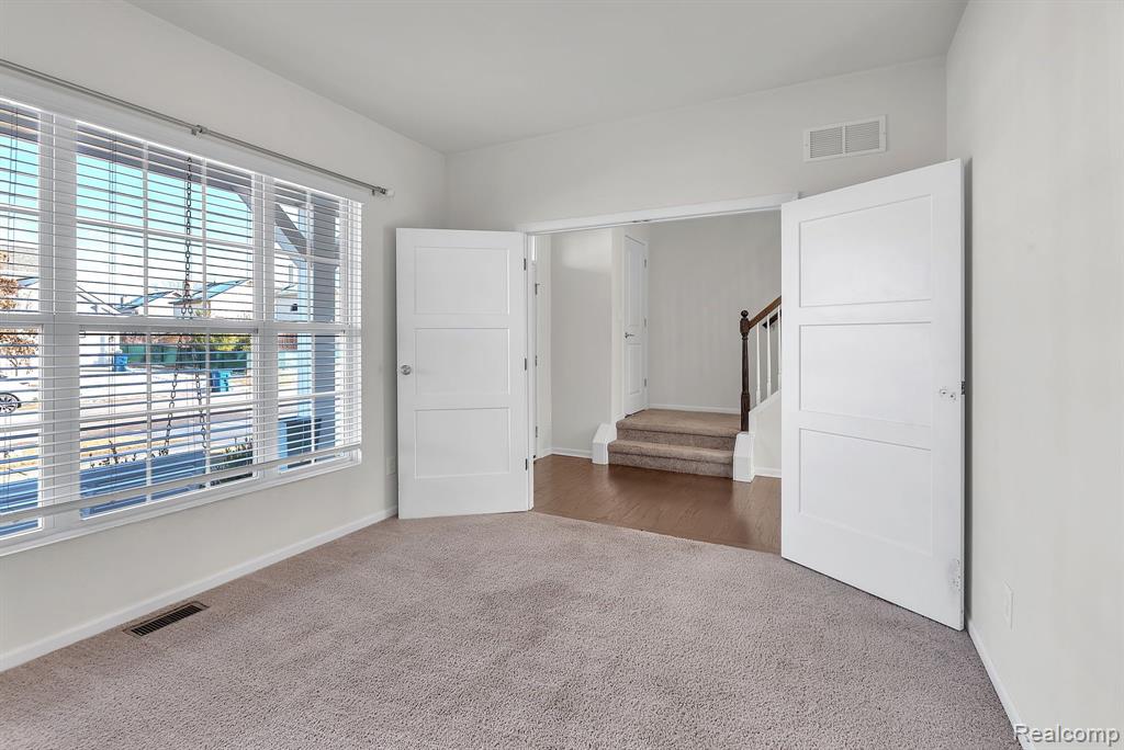 2019 WILTSHIRE Drive, Superior, MI 48198 — Photo 3