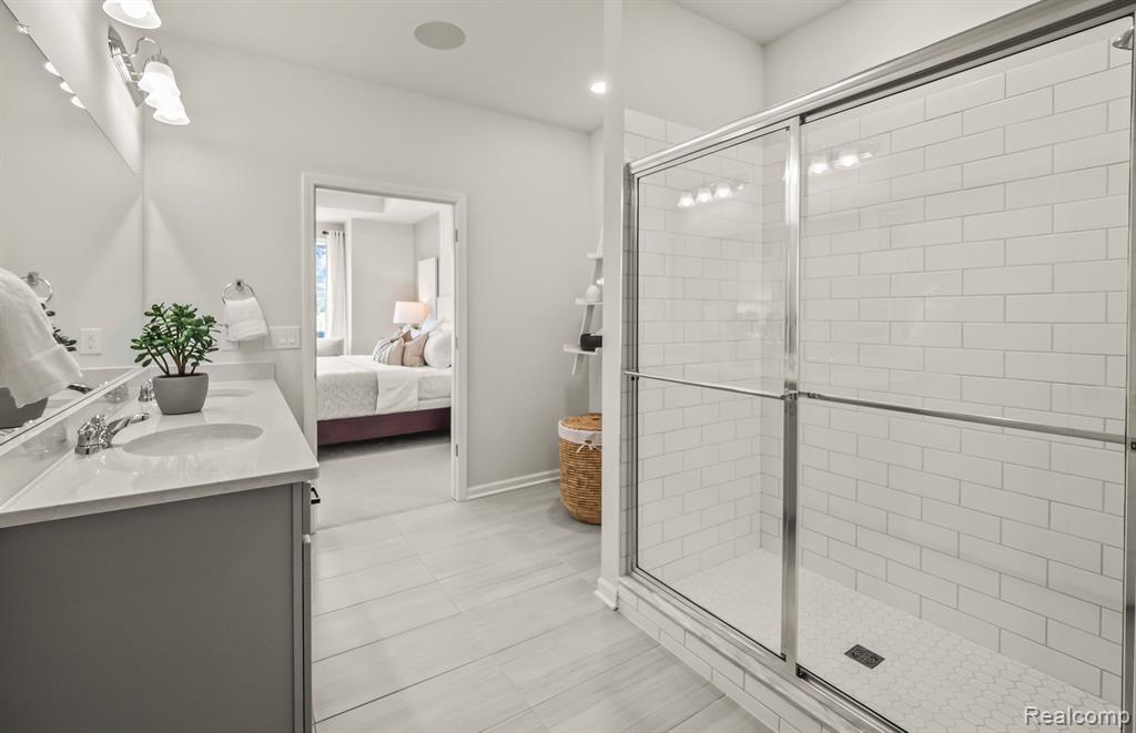 42616 ARBOR Drive, Clinton Twp, MI 48038 — Photo 14