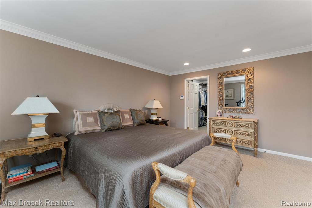 919 W Glengarry Circle, Bloomfield Hills, MI 48301 — Photo 28