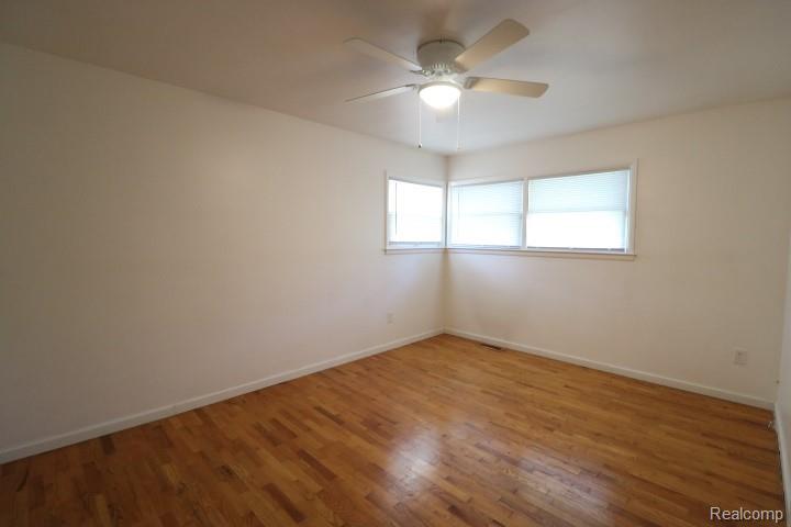 1404 S Graham Road, Flint, MI 48532 — Photo 10