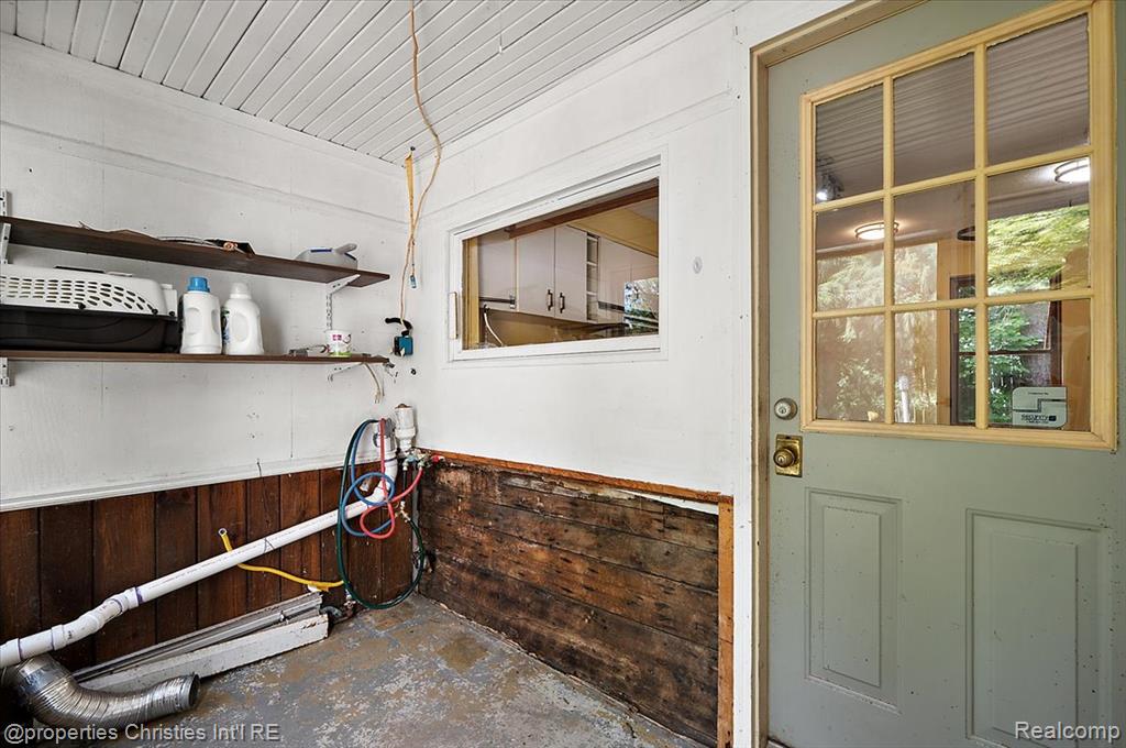 157 E Elmwood, Leonard, MI 48367 — Photo 49