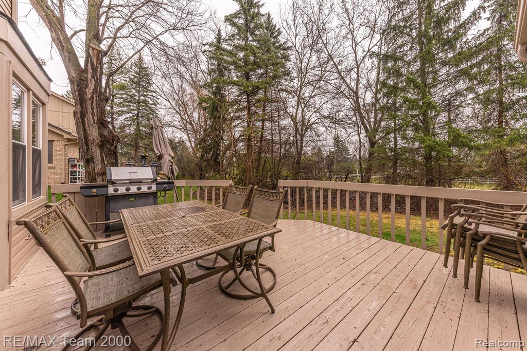 17148 PON VALLEY Drive, Northville, MI 48168 — Photo 19