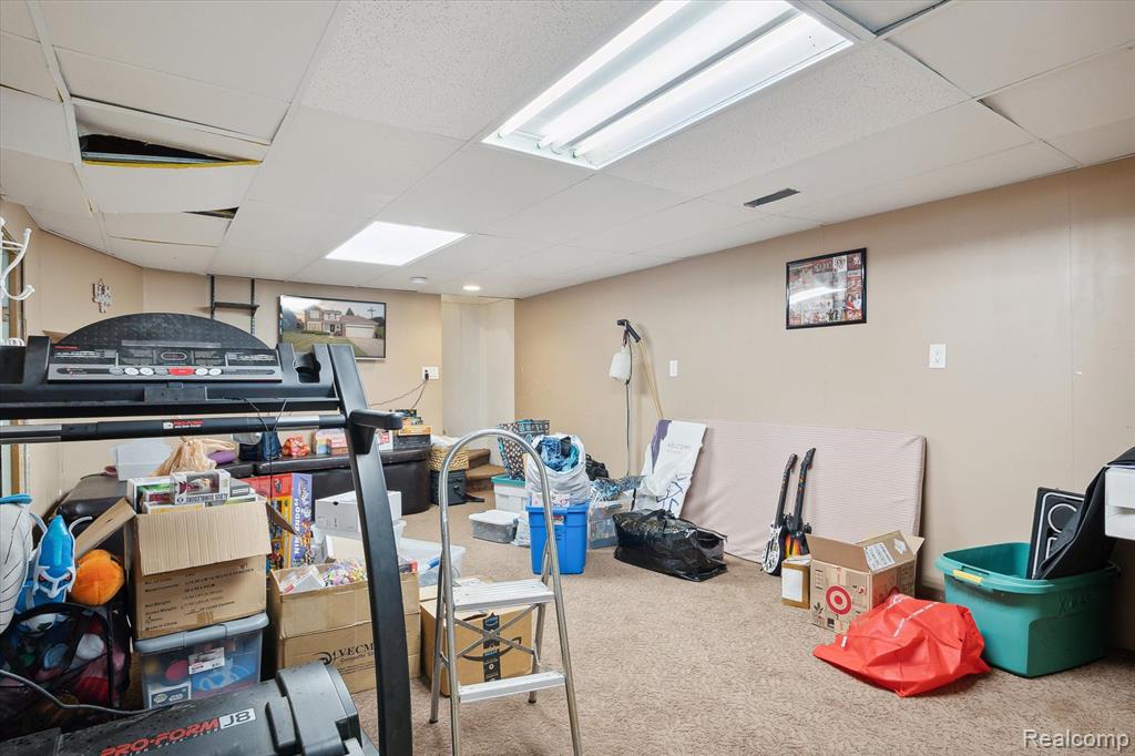 8979 BROUGHAM Drive, Sterling Heights, MI 48312 — Photo 39