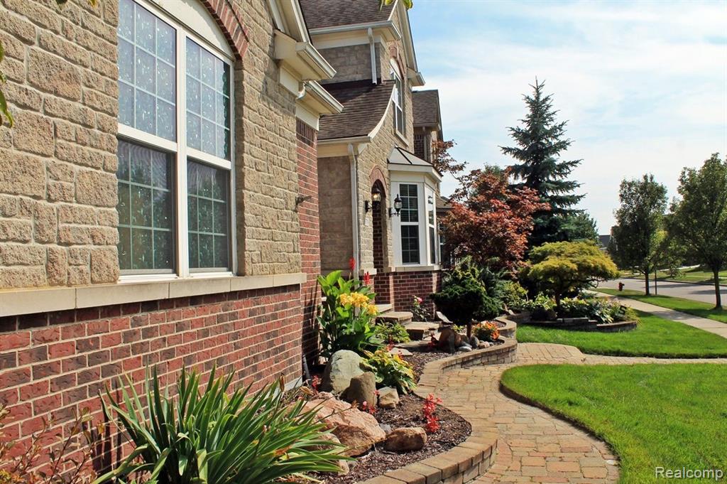 1779 STEEPLECHASE Road, Canton, MI 48188 — Photo 12