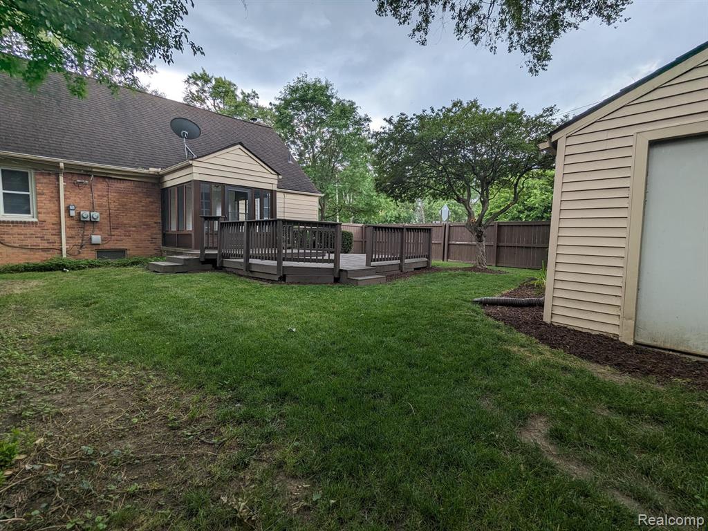 4418 S VERONA Circle, Royal Oak, MI 48073 — Photo 10