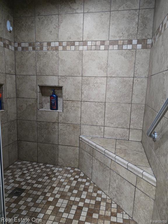 5341 WRIGHT Drive, Troy, MI 48098 — Photo 9