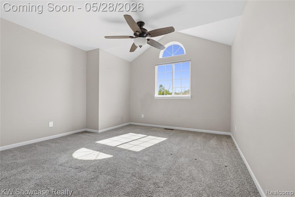 24871 Valleywood Drive, 47, South Lyon, MI 48178 — Photo 22
