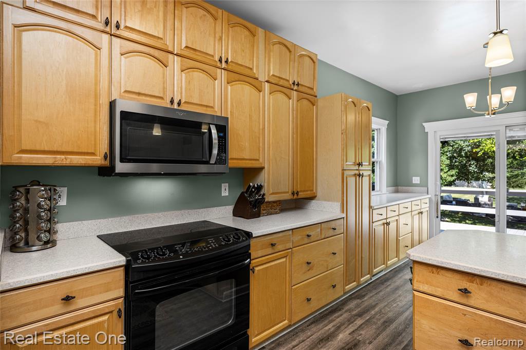 9210 Hickory Ridge Road, Holly, MI 48442 — Photo 39
