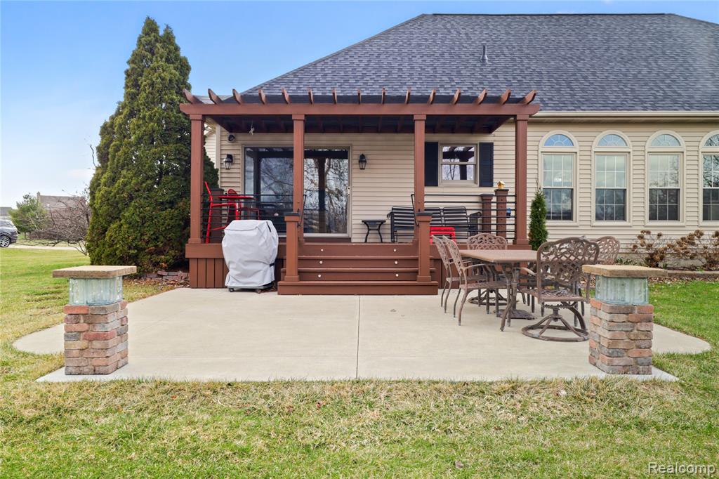 6415 Wailea Court, Grand Blanc, MI 48439 — Photo 40