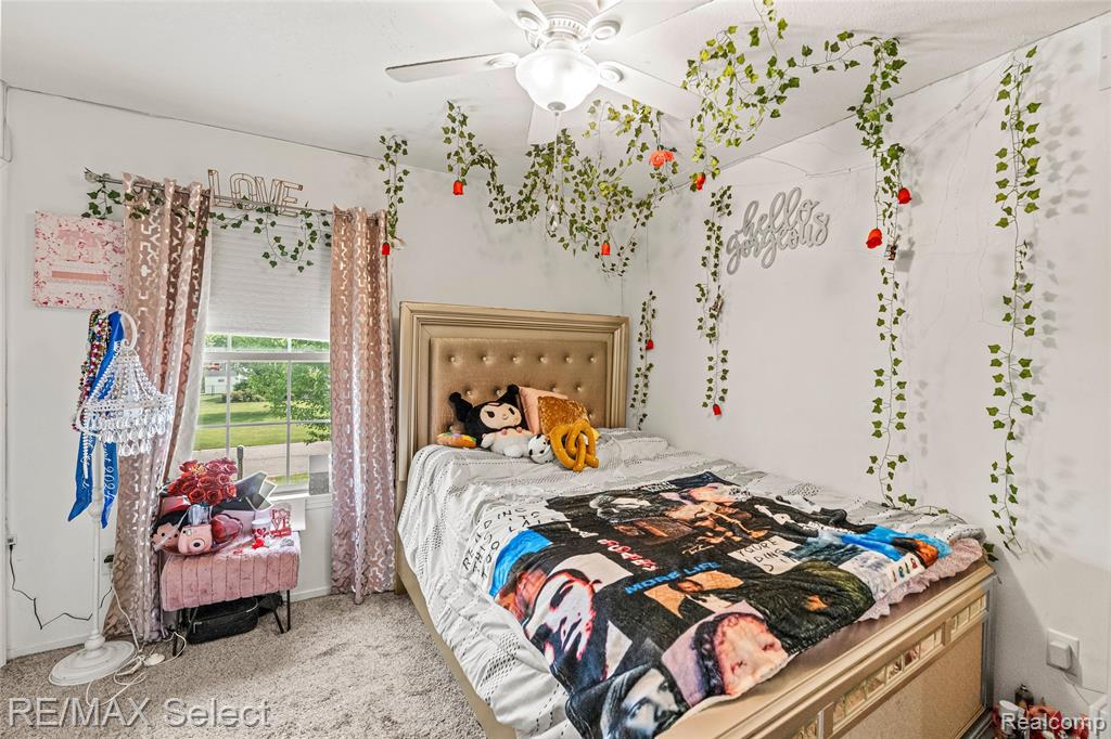 4399 Eagle Lane, Burton, MI 48519 — Photo 27