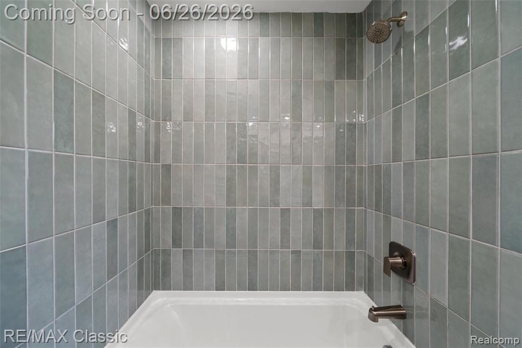 7432 Hillsboro Drive, Canton, MI 48187 — Photo 27