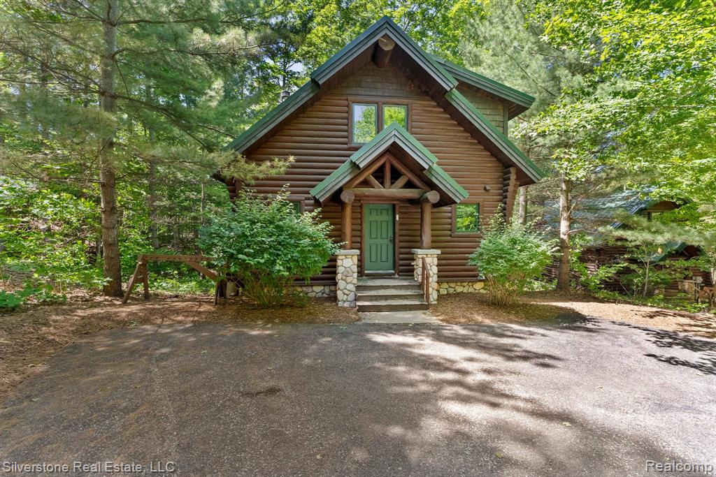 908 Cabin Drive, Boyne City, MI 49712 — front exterior