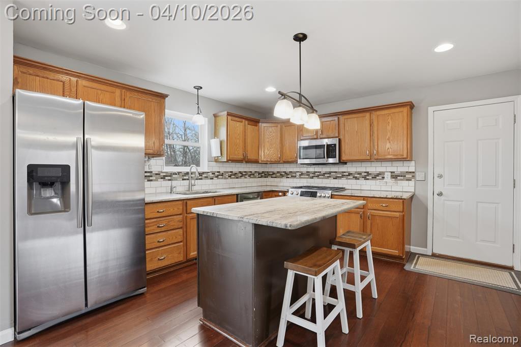 7354 Harrington Drive, Brighton, MI 48116 — Photo 6