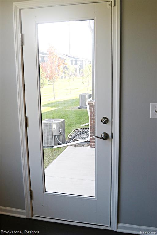 4789 Glenora Drive, Lake Orion, MI, 00000